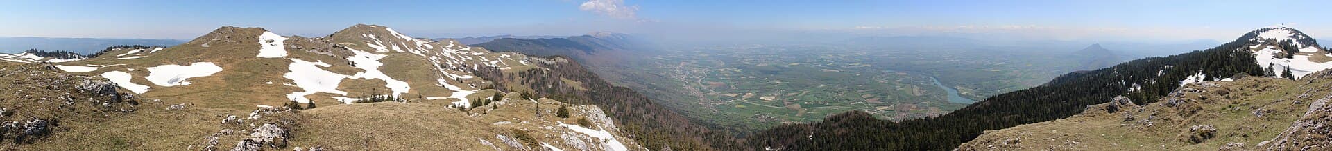 Panoramic view from the Crêt du Miroir - panoramio