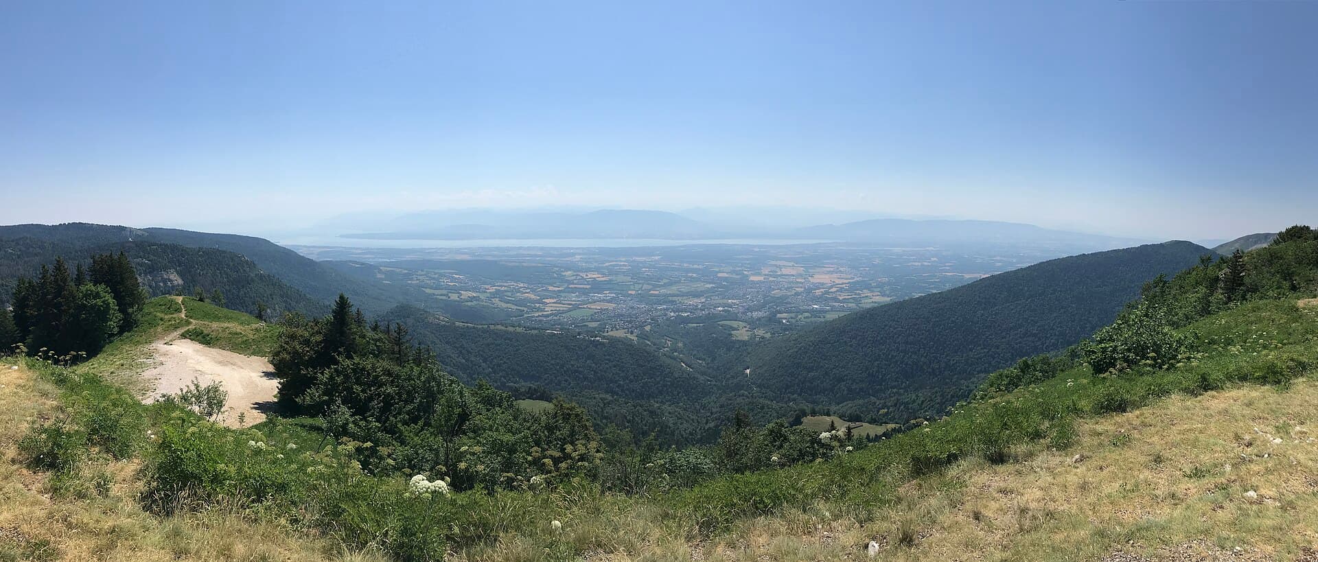 Vue vers le sud-est depuis le col de la Faucille, Mijoux, 2026 (2)