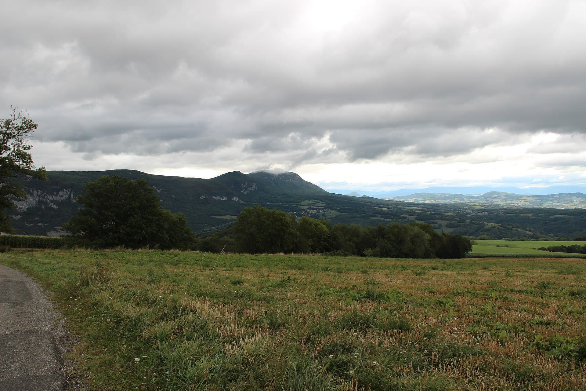 View on the Rhône valley near Bellegarde - panoramio