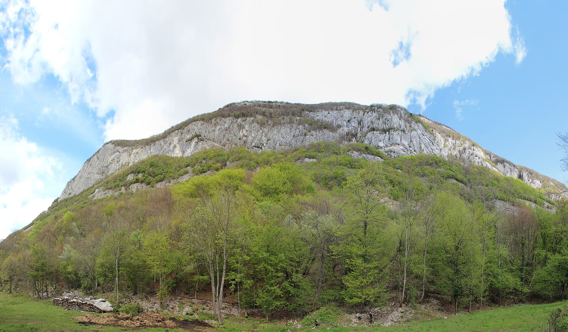 Rocks of the Vuache - panoramio (1)