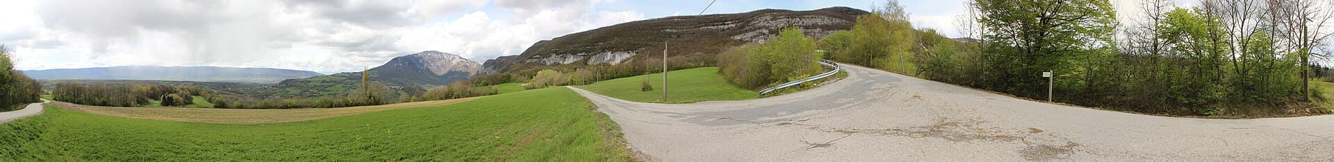 Panoramic view at Le Tanay - panoramio