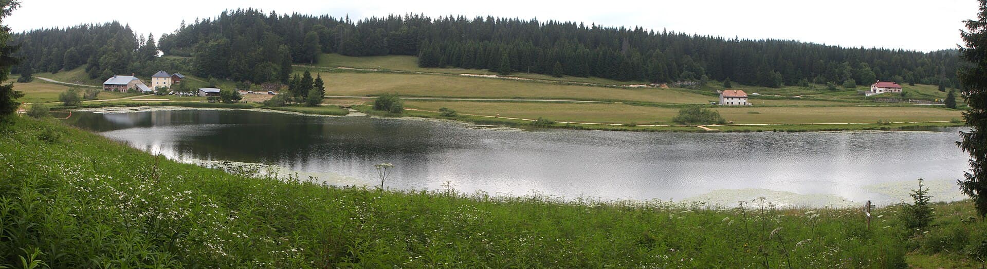 Lac de Lamoura - panorama