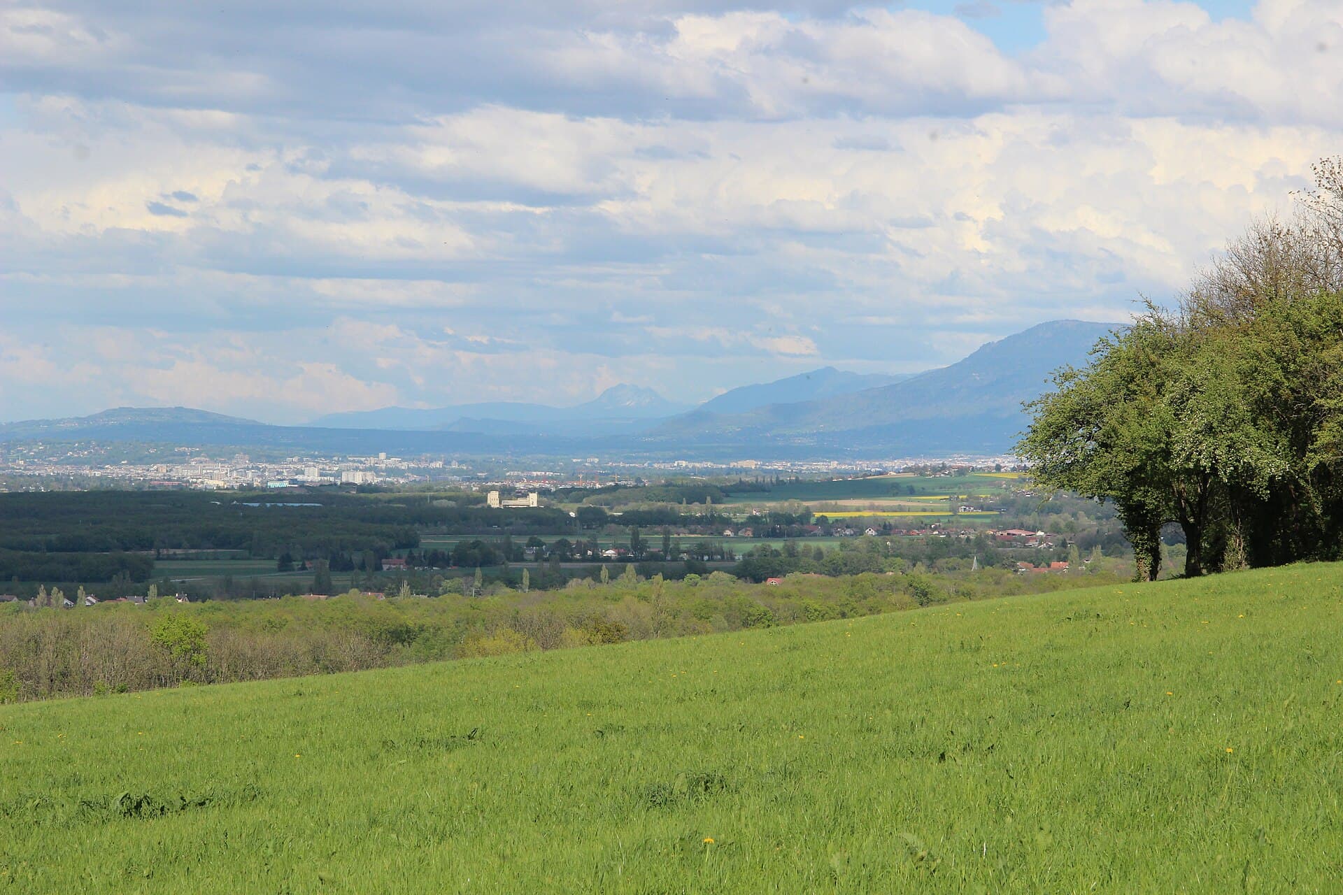 Scenic view on the Bassin Lémanique - panoramio